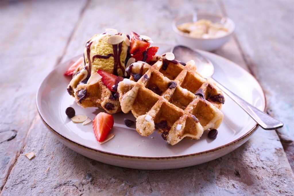 Belgian Waffle with Choc Chip Back of Pack_01