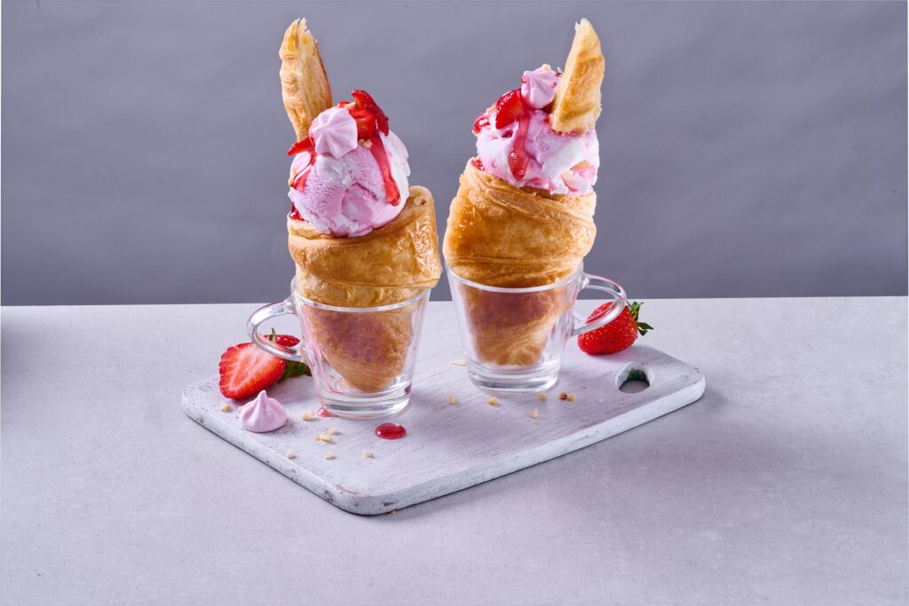Croissant Ice Cream Cones_02